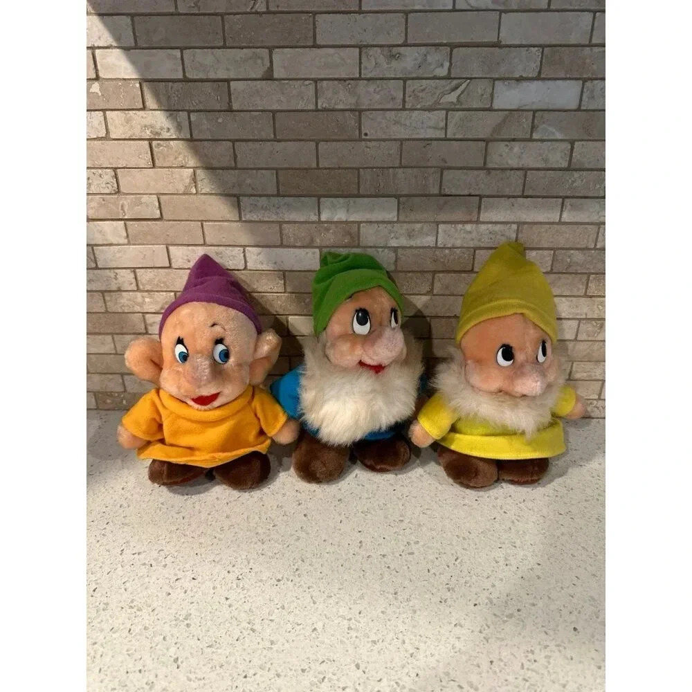 Vintage‎ Walt Disneyland Disney World Snow White dwarfs plush bundle (g7)